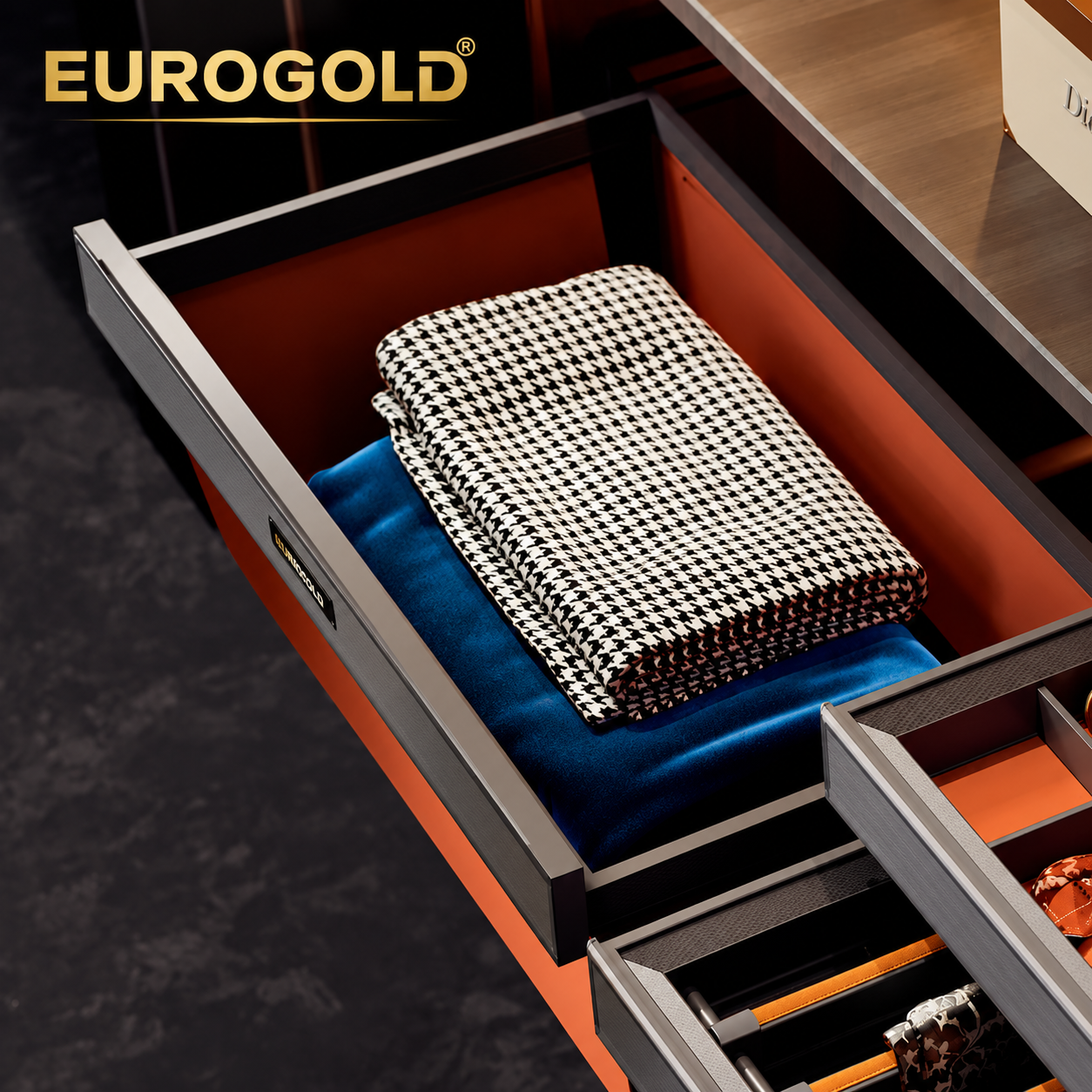 Giá để đồ gấp, ray giảm chấn Lumiere Eurogold EAL6410